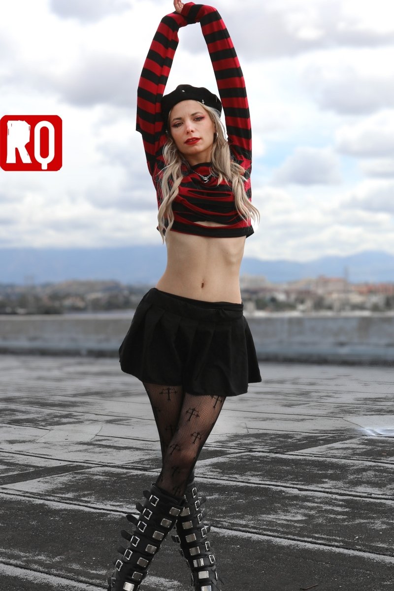 Cutout crop top with red and black stripes - rage quit