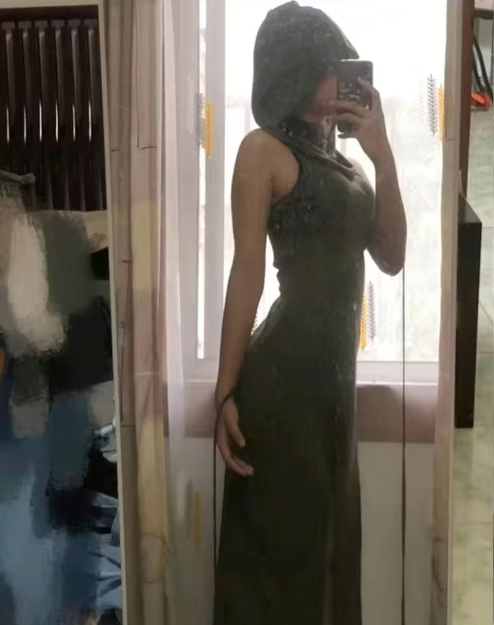 <p><strong>Worn.  Caused a Scene.  Reviewed.</strong></p>